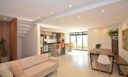 Casa em condomínio fechado com 3 quartos à venda na Rua Emanoel Voluz, 1301, Pinheirinho, Curitiba, 229 m2 por R$ 1.290.000