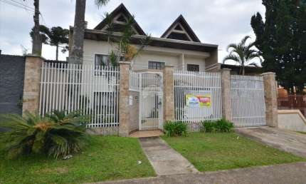 Casa com 8 quartos à venda na Rua Primo Lourenço Tosin, 436, Novo Mundo, Curitiba, 570 m2 por R$ 1.500.000