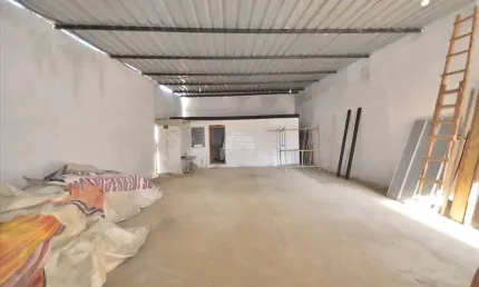 Barracão / Galpão / Depósito à venda na Alameda Nossa Senhora do Sagrado Coração, 796, Pinheirinho, Curitiba, 160 m2 por R$ 780.000