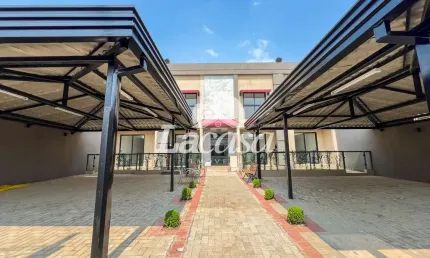 EMPREENDIMENTO TOWNHOME! A liberdade de um sobrado com a segurança de um condomínio!