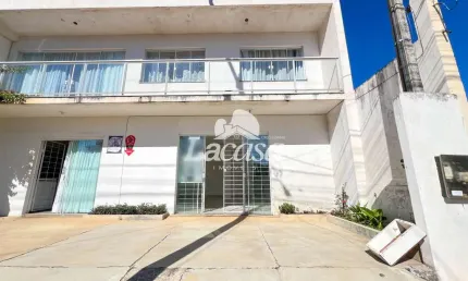 Imobiliária La Casa aluga: Ótima sala comercial no Alto da XV! Próximo ao Eusébio Pré-Moldados.