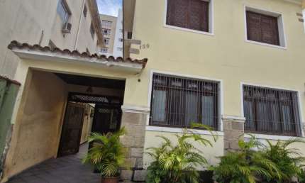 Casa com 3 quartos à venda na Rua Frei Francisco Sampaio, 229, Aparecida, Santos