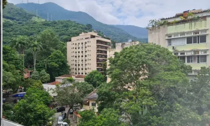 Apartamento a venda Próximo ao Colégio Santos Anjos
