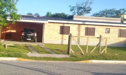 Casa com 2 quartos à venda na Av Diumer Schneider, 875, Araça, Capão da Canoa