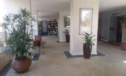 Apartamento 2 quartos com uma vaga  na Ponta da Areia em Niterói