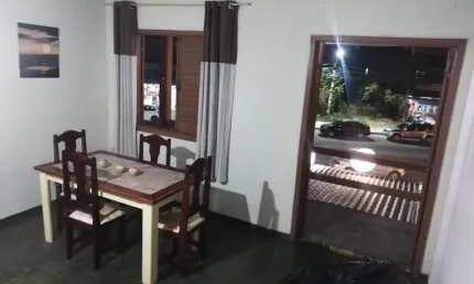 Apartamento 2 quartos, 1 vaga no centro de praia seca - araruama  rj