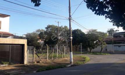 Terreno à venda no Jardim Chapadão, Campinas  por R$ 450.000