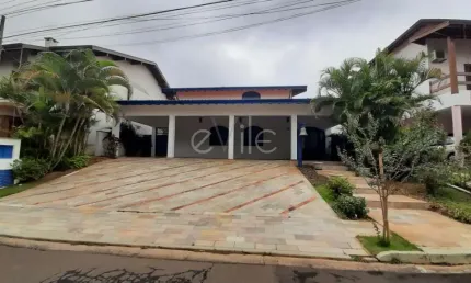 Casa em condomínio fechado com 3 quartos à venda na Rua Paiquere, 766, Jardim Paiquerê, Valinhos, 368 m2 por R$ 1.800.000