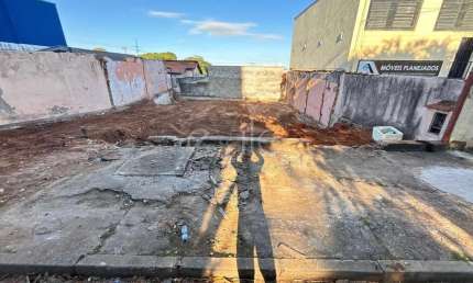 Terreno à venda na Vila Georgina, Campinas  por R$ 400.000