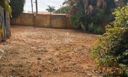 Terreno em condomínio fechado à venda na Rua Padre Melico Cândido Barbosa, 546, Parque Xangrilá, Campinas por R$ 970.000