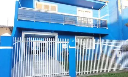 Sobrado para Venda em Curitiba, Campo de Santana, 4 dormitórios, 1 suíte, 4 banheiros, 3 vagas