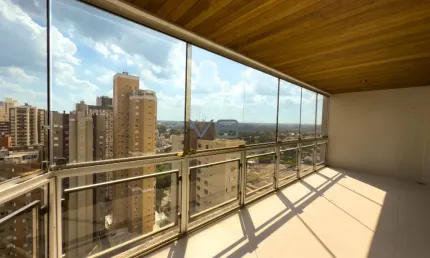 Apartamento Alto Padrão, com 4 quartos, 282.16 m² privativos, 3 vagas de garagem,