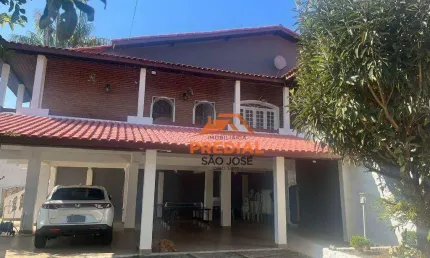 Chácara com 3 dormitórios à venda, 1660 m² - Freitas - São José dos Campos/SP
