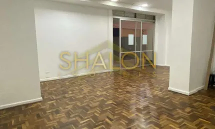 <p>LOJA EM GALERIA, PE DIREITO 7M, PROXIMO PRAÇA OZORIO, CENTRO, CURITIBA</p><p> </p><p> </p><p> </p>