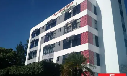 Sala comercial à venda na Avenida Luis Tarquínio Pontes, 1, Pitangueiras, Lauro de Freitas por R$ 105.000