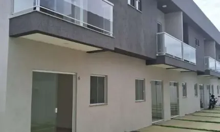 Casa com 2 quartos à venda na Avenida Brigadeiro Alberto Costa Matos, Ipitanga, Lauro de Freitas por R$ 420.000