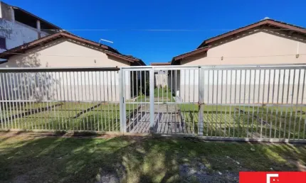Casa com 2 quartos à venda na Rua Dr. Hélio Brito, Ipitanga, Ipitanga, Lauro de Freitas por R$ 270.000