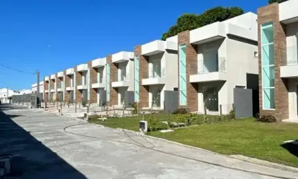 Casa com 3 quartos à venda na Abrantes, Abrantes, Camaçari por R$ 450.000