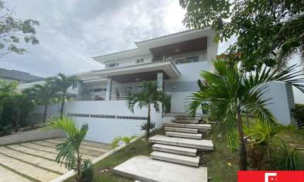 Casa com 4 quartos para alugar na Avenida Alphaville, Alphaville II, Salvador por R$ 18.800