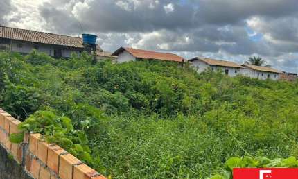Terreno à venda na Rua Porto Seguro, Abrantes, Camaçari por R$ 400.000