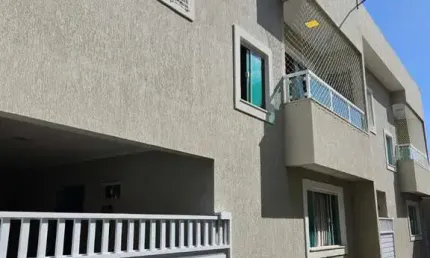 Casa com 3 quartos à venda na Rua Luiza Ferreira de Souza, Pitangueiras, Lauro de Freitas por R$ 530.000