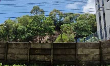 Terreno à venda na Rua Pituba, Pituba, Salvador por R$ 1.300.000