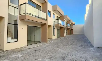 Casa com 3 quartos à venda na Vila Praiana, Vila Praiana, Lauro de Freitas por R$ 550.000