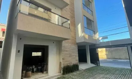 Casa com 3 quartos à venda na Rua Osvaldo B Pitangueiras, Pitangueiras, Lauro de Freitas por R$ 599.000