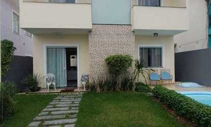 Casa com 4 quartos à venda na Abrantes, Abrantes, Camaçari por R$ 520.000