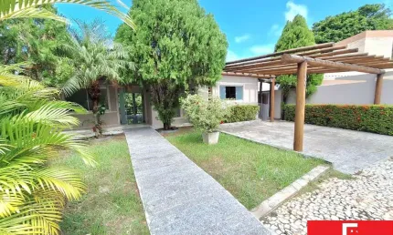 Casa com 4 quartos à venda na Estrada Do Coco, Estrada do Coco, Lauro de Freitas por R$ 1.200.000