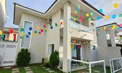 Casa com 3 quartos à venda na Miragem, Miragem, Lauro de Freitas por R$ 890.000