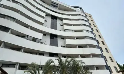 Apartamento com 3 quartos para alugar na Rua São Paulo, Pitangueiras, Lauro de Freitas, 76 m2 por R$ 2.600