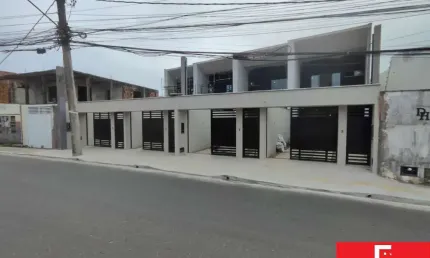 Casa com 4 quartos à venda na Rua José Ribeiro da Silva, Ipitanga, Lauro de Freitas por R$ 700.000