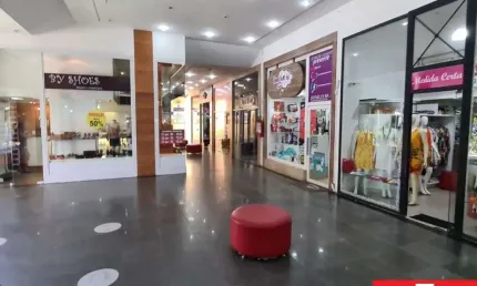 Ponto comercial à venda na Avenida Praia de Itapoan, 1, Vilas do Atlantico, Lauro de Freitas, 40 m2 por R$ 200.000