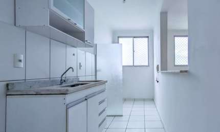 Apartamento com 2 quartos para alugar na Avenida Baixa Grande, 869, Recreio Ipitanga, Lauro de Freitas, 50 m2 por R$ 1.200
