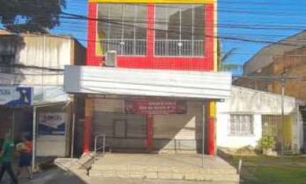 Prédio à venda na Rua Brigadeiro Mario Epigaus, Centro, Lauro de Freitas por R$ 1.100.000