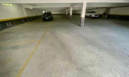 Sala Comercial à venda na Avenida Dona Cherubina Viana, Vila Santo Antônio, Cotia - SP