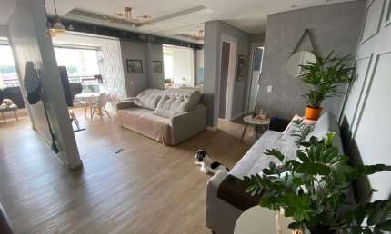 Apartamento à venda na Rua Salvador Pires de Lima, Sacomã, São Paulo - SP