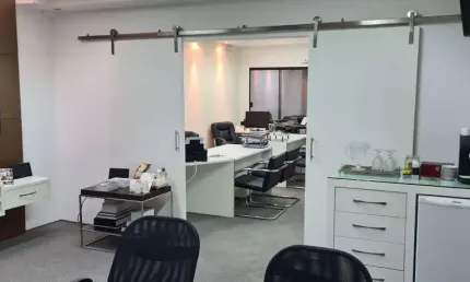 Casa à venda na Rua Joaquim Távora, Vila Mariana, São Paulo - SP