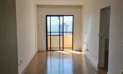 Apartamento à venda na Rua Nova dos Portugueses, Chora Menino, São Paulo - SP