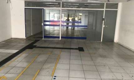 Loja para alugar na Avenida Perimetral Brigadeiro Lima e Silva, Jardim Vinte e Cinco de Agosto, Duque de Caxias - RJ