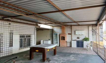 Casa à venda na Avenida Automóvel Clube, Jardim José Bonifácio, São João de Meriti - RJ