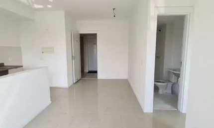 Apartamento à venda na Avenida Dom Hélder Câmara, Del Castilho, Rio de Janeiro - RJ