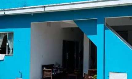 Casa à venda na Rua Vinte e Cinco de Agosto, Vila Santa Alice, Duque de Caxias - RJ