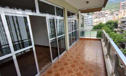 Apartamento à venda na Rua Marquês de Valença, Tijuca, Rio de Janeiro - RJ