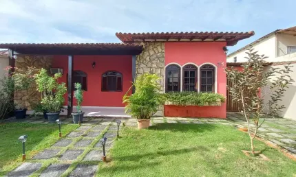 Casa à venda na Estrada da Igreja Velha, Vila Santa Alice, Duque de Caxias - RJ