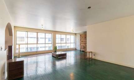 Apartamento à venda na Rua Pedroso Alvarenga, Itaim Bibi, São Paulo - SP