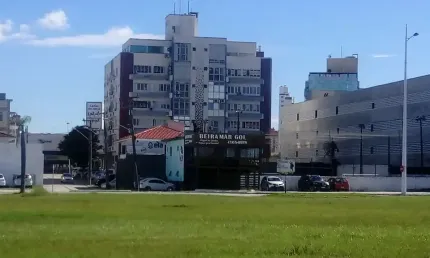 Sala Comercial à venda na Avenida Presidente Kennedy, Kobrasol, São José - SC