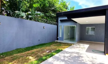 Casa à venda na Avenida Cachoeiro de Itapemirim, Riviera da Barra, Vila Velha - ES