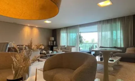 Apartamento à venda na Avenida Lúcio Costa, Barra da Tijuca, Rio de Janeiro - RJ